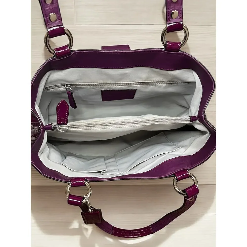 Coach F19711 Soho Buckle Patent Leather Carryall Bag & Buckle Zip Around Wallet